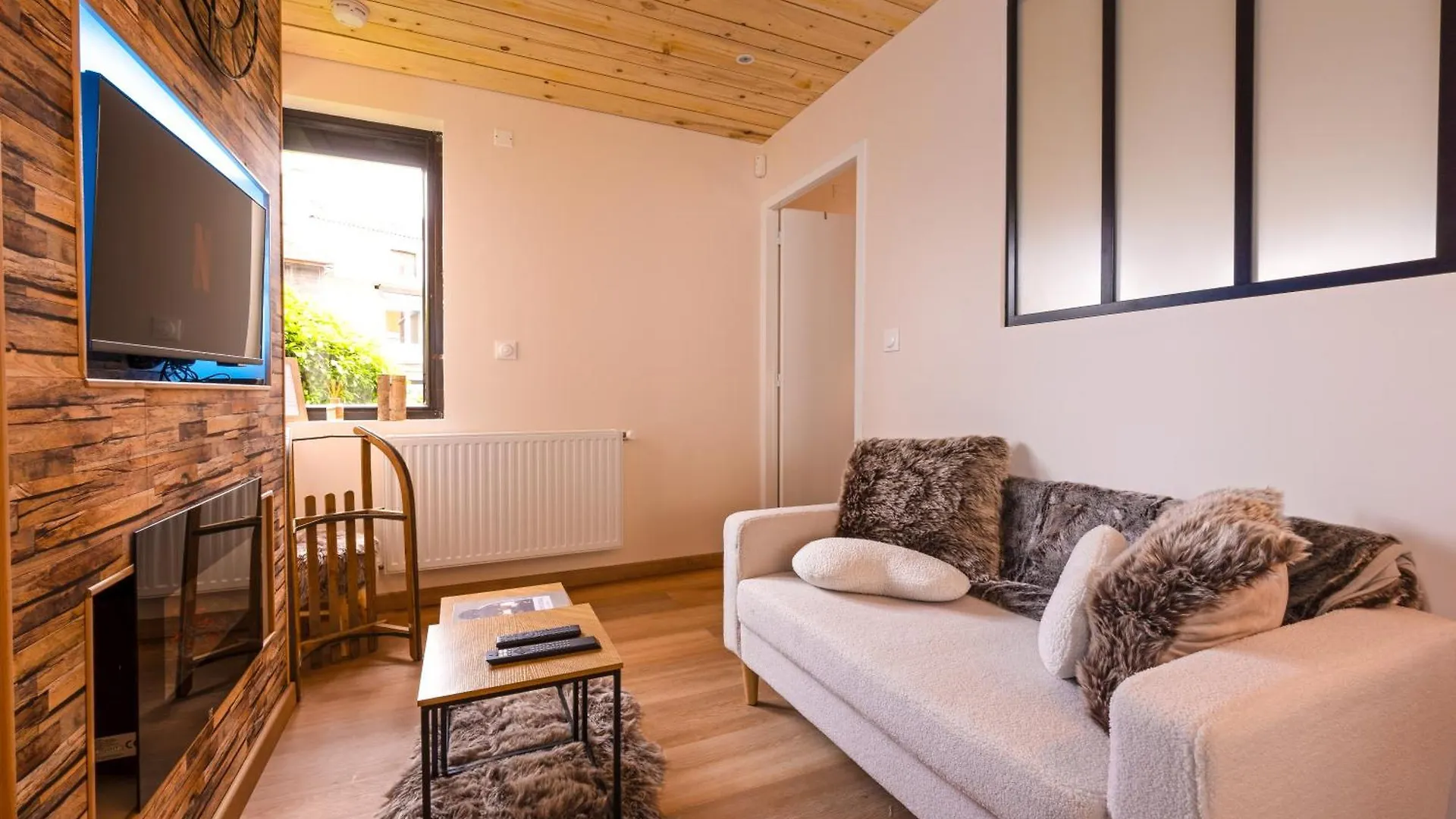 Apartment Suite Chalet K - Hyper Centre- Gare Saint-Chamond